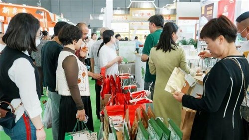 農(nóng)博現(xiàn)場丨連續(xù)24屆參展，這家茶企還能玩出什么花樣？